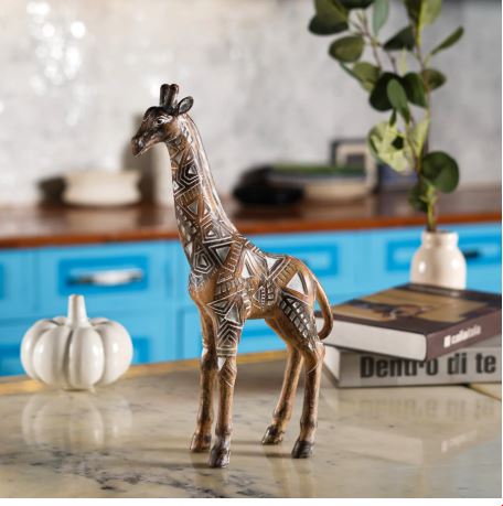 Giraffe Grandeur: Tribal Majesty