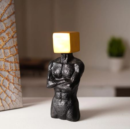 Geometric Marvel: MuscleCraft Accent