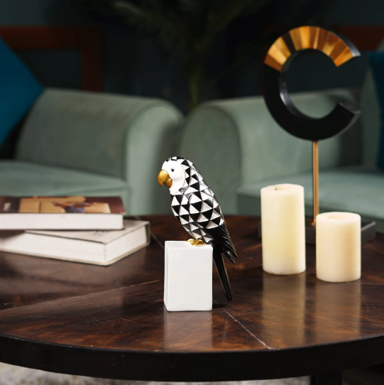 Cockatoo Symphony: Geometric Resin Beauty