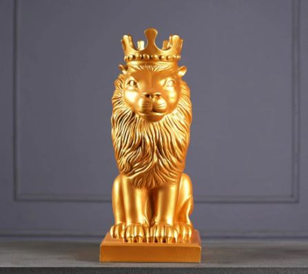 Nordic Minimalist Regal Lion