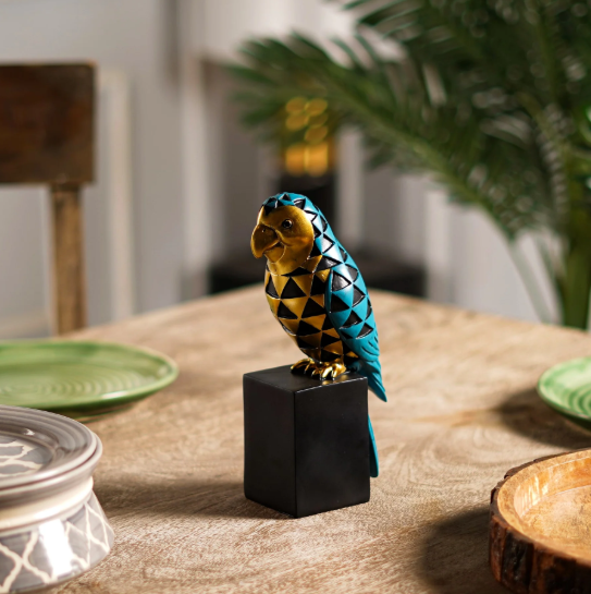 Cockatoo Symphony: Geometric Resin Beauty