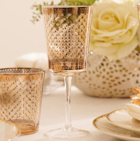 Set of 2 Clear Criss Cross Printed Wine Glasses