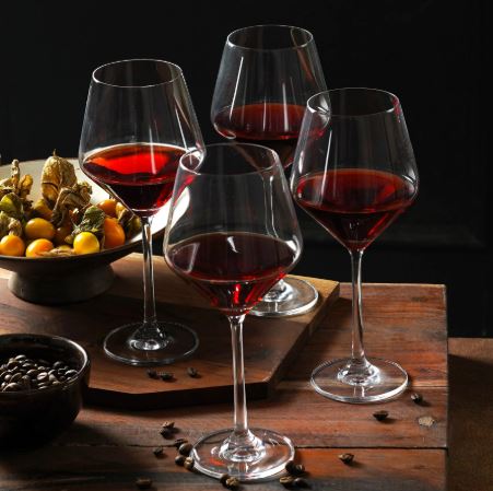 Sculpt Wine Glasses