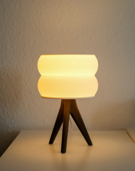 gyroid table lamp