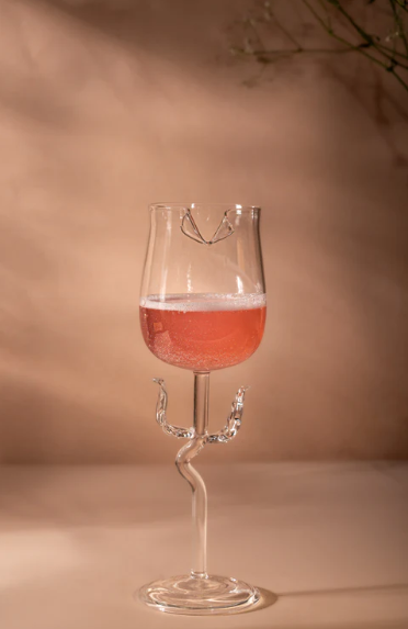 Hunar Rose Glass