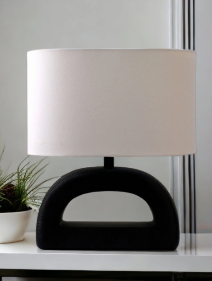 Leuto Table Lamp