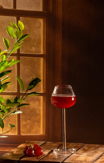 Hunar Chisel Cocktail Glass