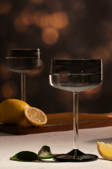 Saaya Noir Cocktail Glass