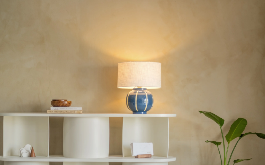 Taoza Blue Table Lamp