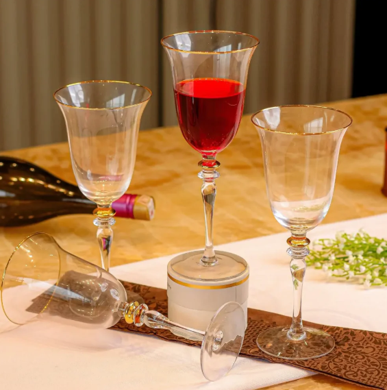 Royale Set Of 4 Wine Glasses