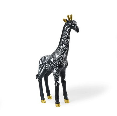 Giraffe Grandeur: Tribal Majesty