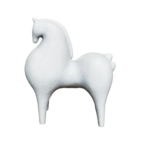 Curvatura Equestrian: Horse Accent