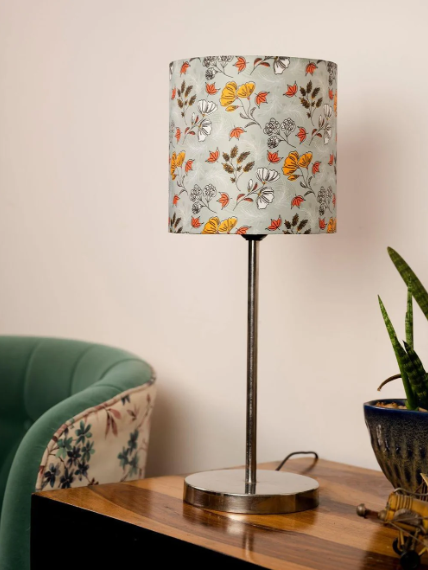 Metal Chrome Finish Lamp with Multicolor Gardenia Shade