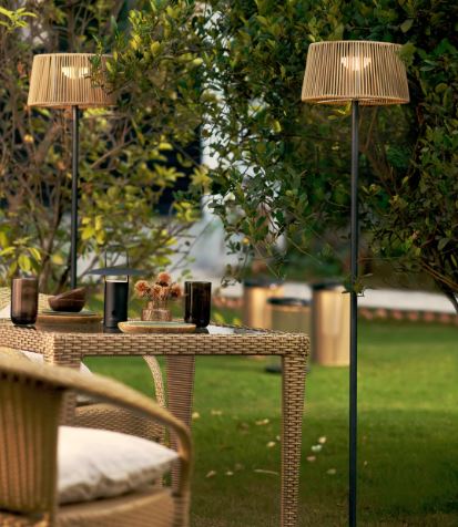 Atlas Solar Floor Lamp