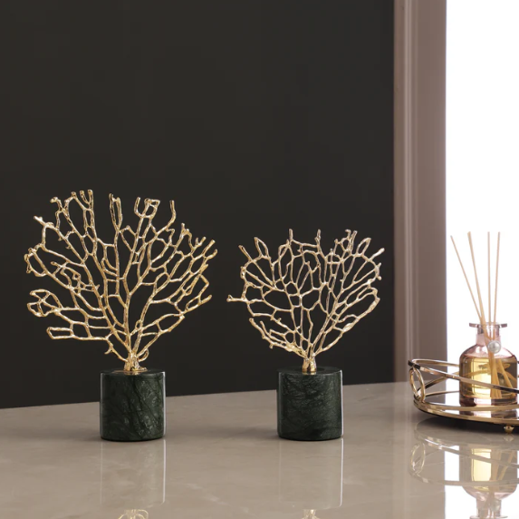 Minimalist Marble & Copper Shoots (Single)