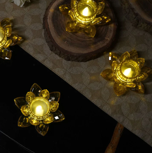 Led Lotus Tealights set of 6, Gold