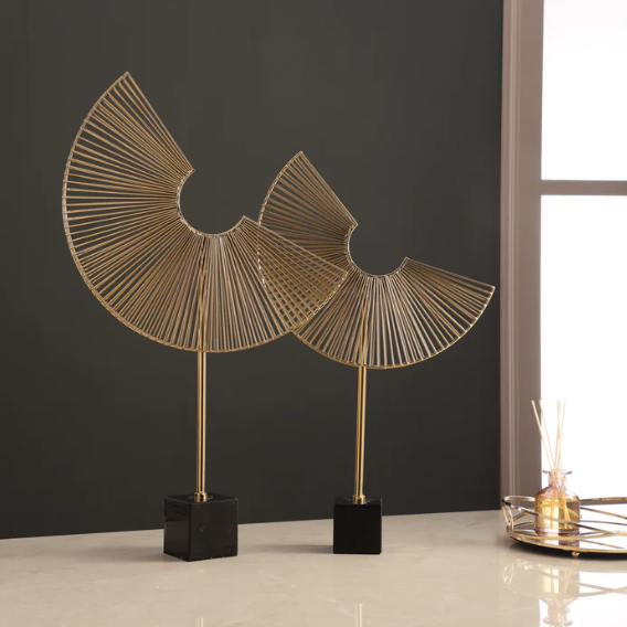 Marble and Metal Spoke Wheel Decor (Single)