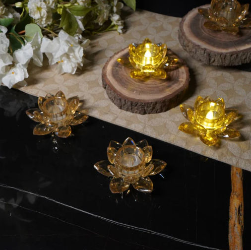 Led Lotus Tealights set of 6, Gold