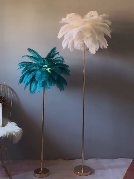 Ostrich Decorative Feather Floor Lamp - White