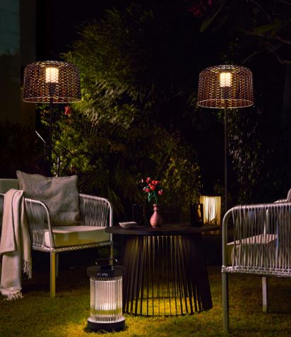 Glaze Solar Floor Lamp