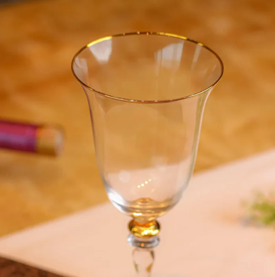 Royale Set Of 4 Wine Glasses