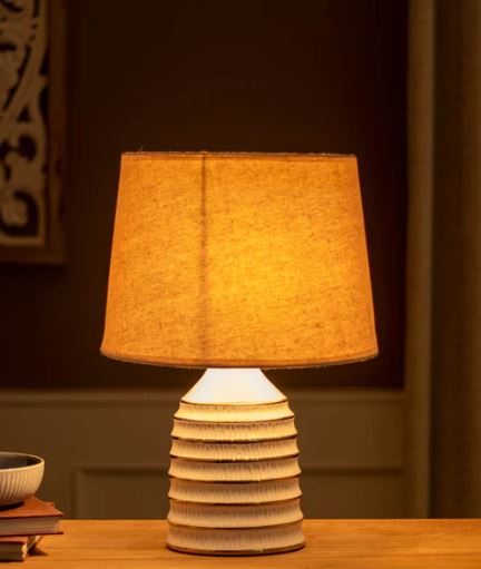 Shining Elegance Caramic Table Lamp - White