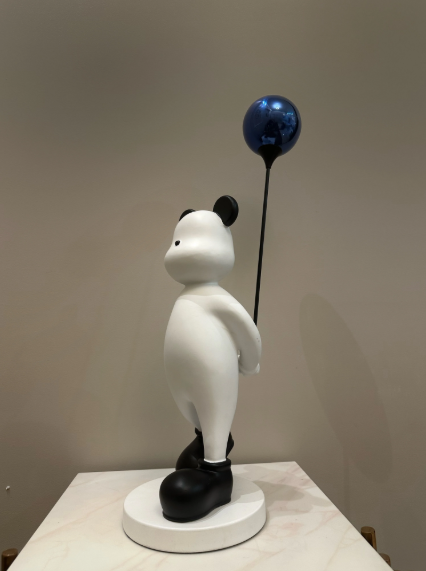 Bear With Ballon