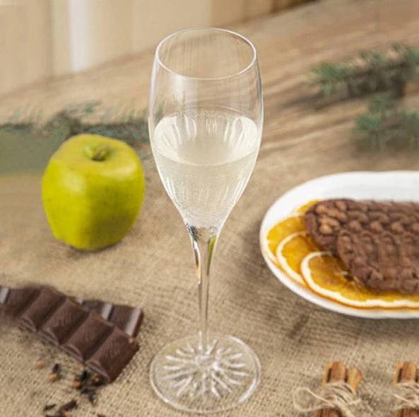 Diamante Champagne Glasses 220ml, Set of 4