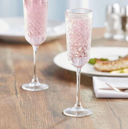 Timeless Champagne Glasses 175ml, Set of 4