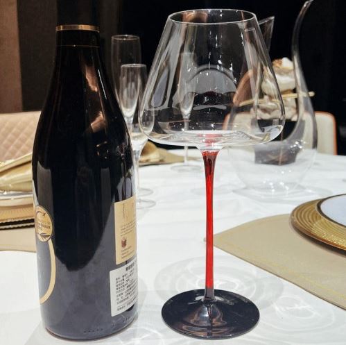 Full Bodied Stem Glass - Set Of 2