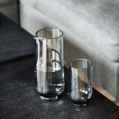 Flow Water Carafe 1100ml- Smoke