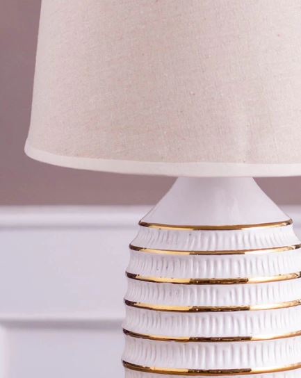 Shining Elegance Caramic Table Lamp - White