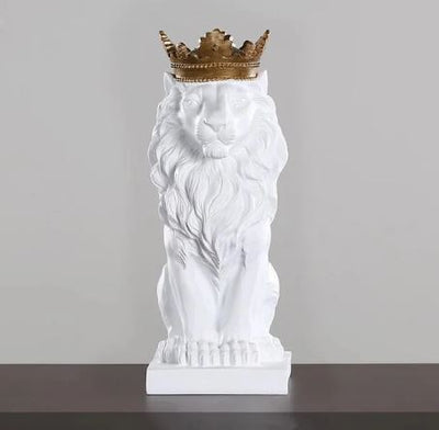 Nordic Minimalist Regal Lion