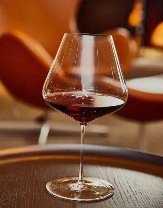 Zalto Burgundy Glass