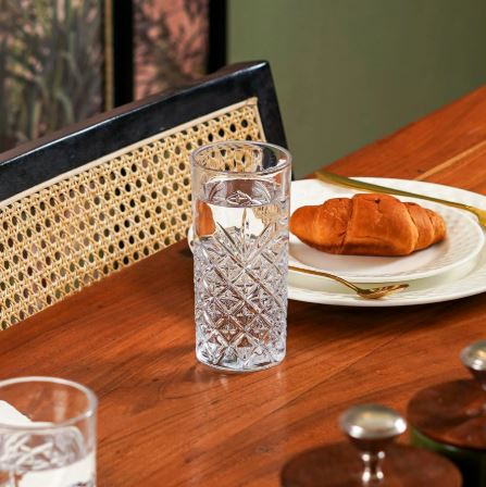 Chic Long Glasses