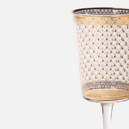 Set of 2 Clear Criss Cross Printed Wine Glasses