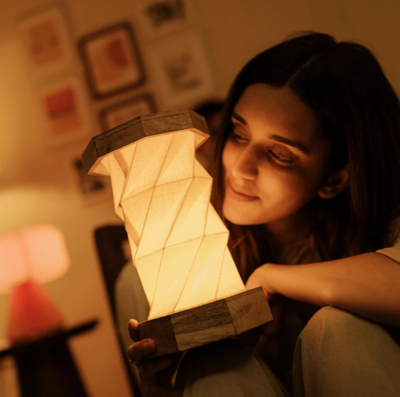 Foldplay Table Lamp