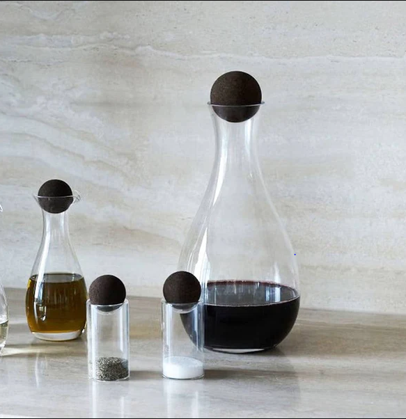 Nature Wine Carafe with Cork Stopper Tall 2000ml - Brown