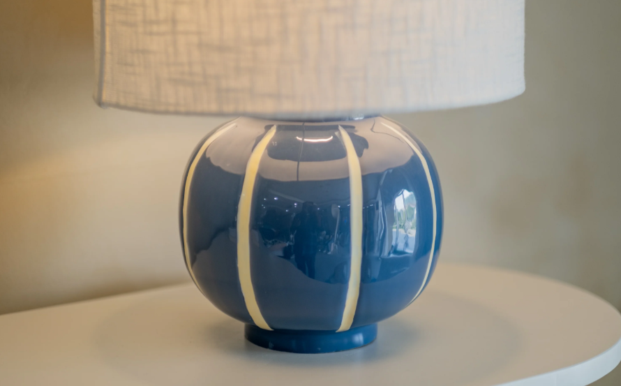 Taoza Blue Table Lamp