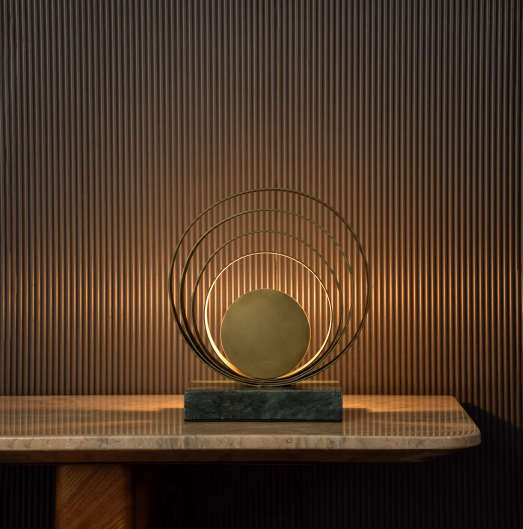 Praxis Table Lamp