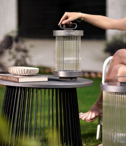 Solis Solar Table