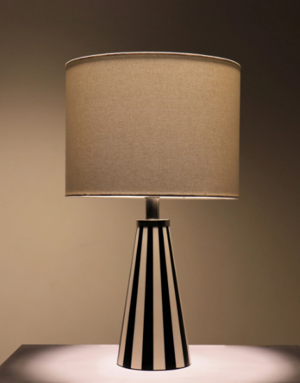 Cleo Resin Table Lamp