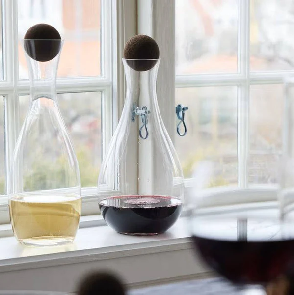 Nature Wine Carafe with Cork Stopper Tall 2000ml - Brown
