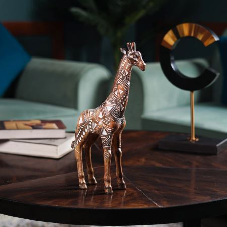 Giraffe Grandeur: Tribal Majesty