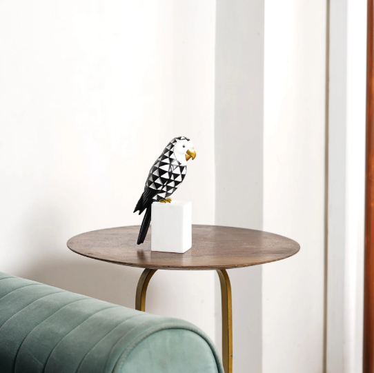 Cockatoo Symphony: Geometric Resin Beauty