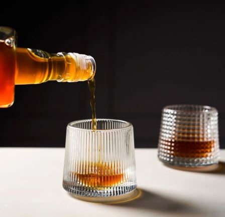 Modern Art Sparkling Spinny Drinking Glasses