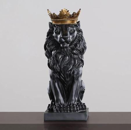 Nordic Minimalist Regal Lion