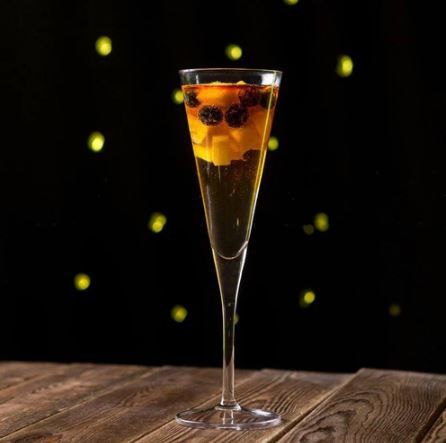 V-Line Champagne Flutes 150ml, Set of 6