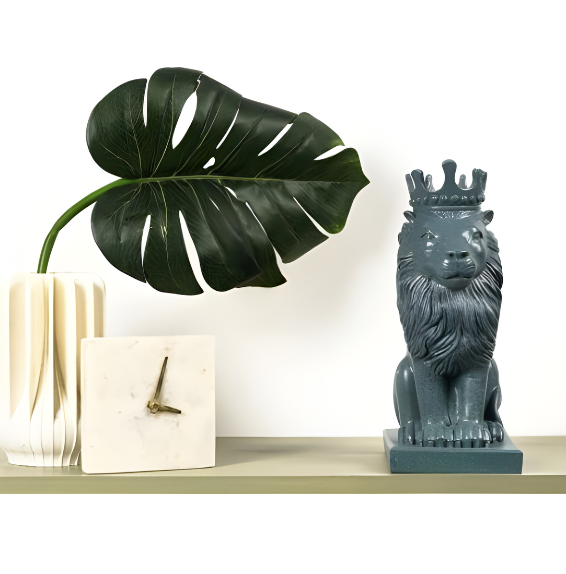 Nordic Minimalist Regal Lion