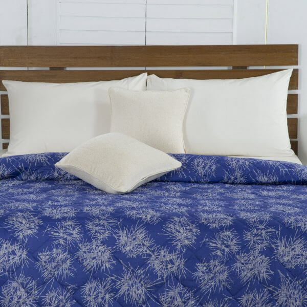 Spikes Print Blue 6 Pcs Double Quilt Set